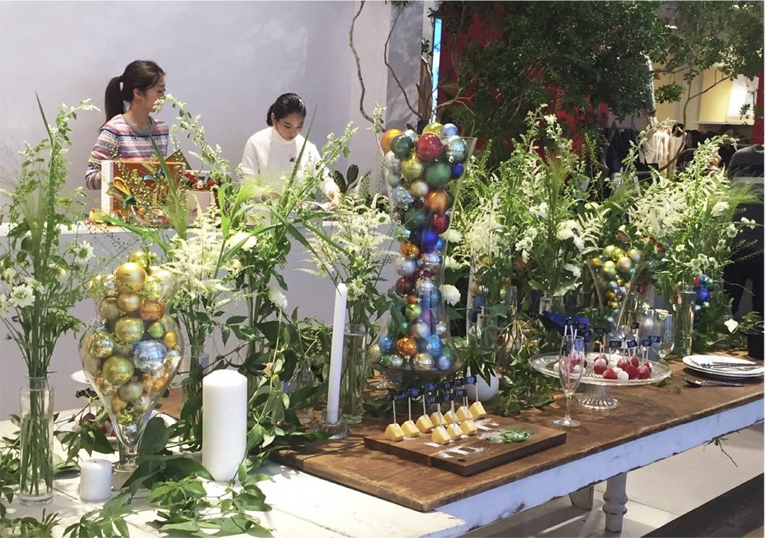 GAP「Happy Holiday Party」Display at GAP原宿