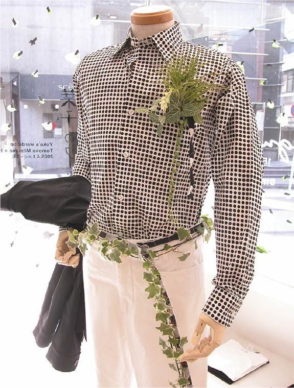 agnes.b 青山 display